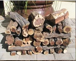 Premium Hardwood Logs (48 bags or more at £8.75 per bag)