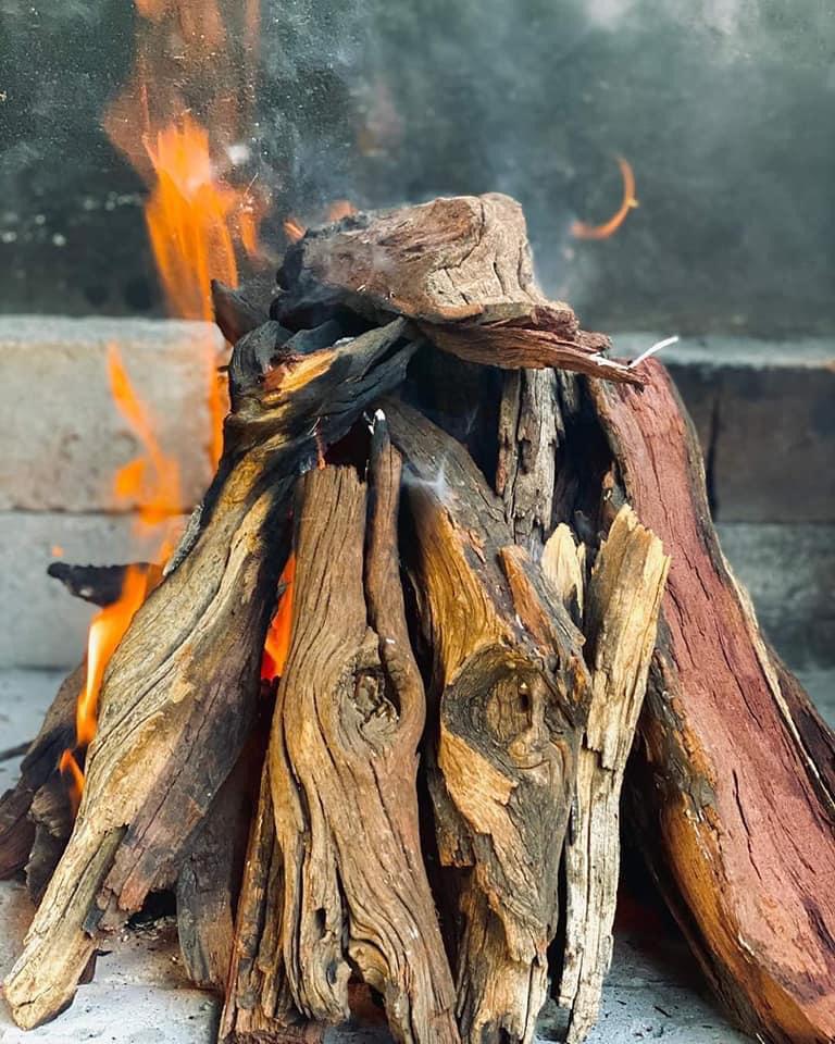Premium Hardwood Logs (48 bags or more at £8.75 per bag)