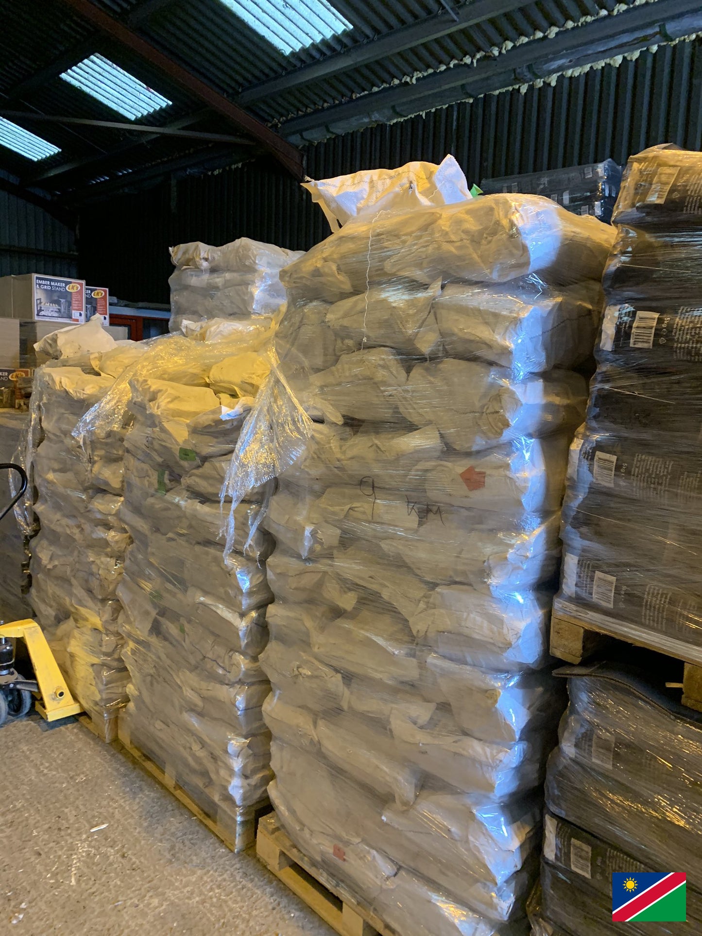 Premium Hardwood Logs (48 bags or more at £8.75 per bag)